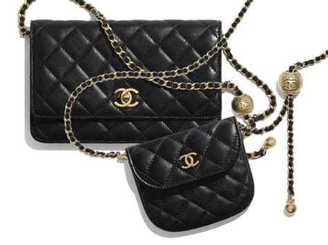 chanel tote bag chain|cheapest Chanel bag 2020.